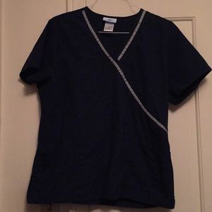 Navy blue scrub top🍀2 for 12